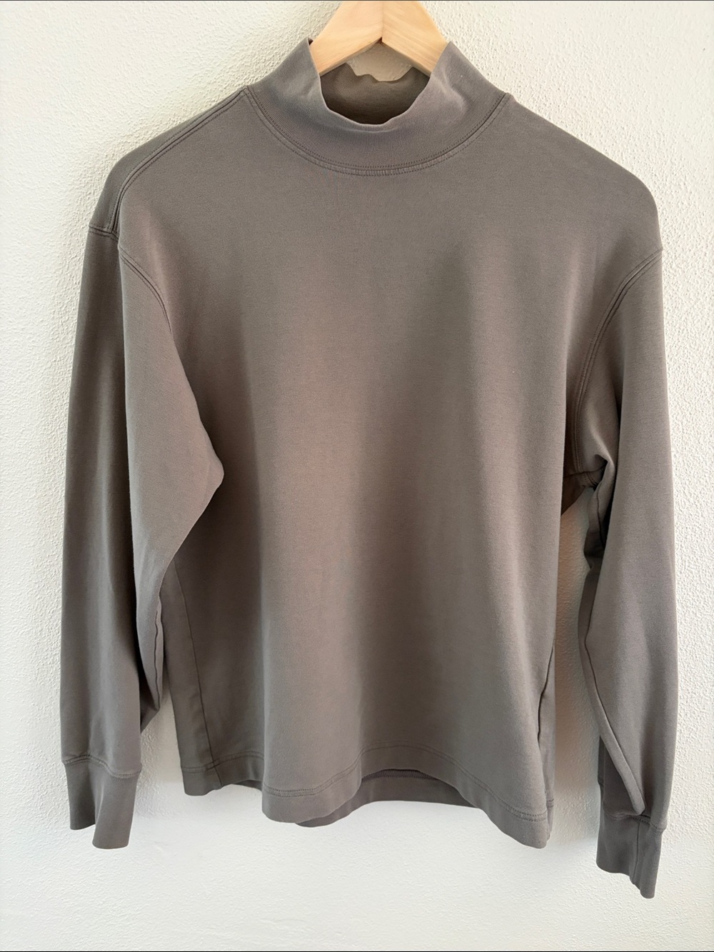 Uniqlo Heat-tech mock neck long sleeve top | green | size medium
